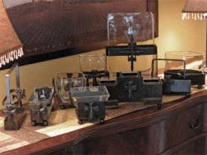 LadnerGroupLG Iron Cross Serving Ware