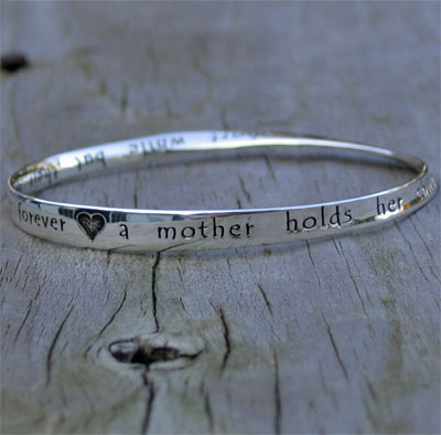 Mother's Heart Bracelet