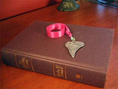 Pewter Heart Bookmark Gift